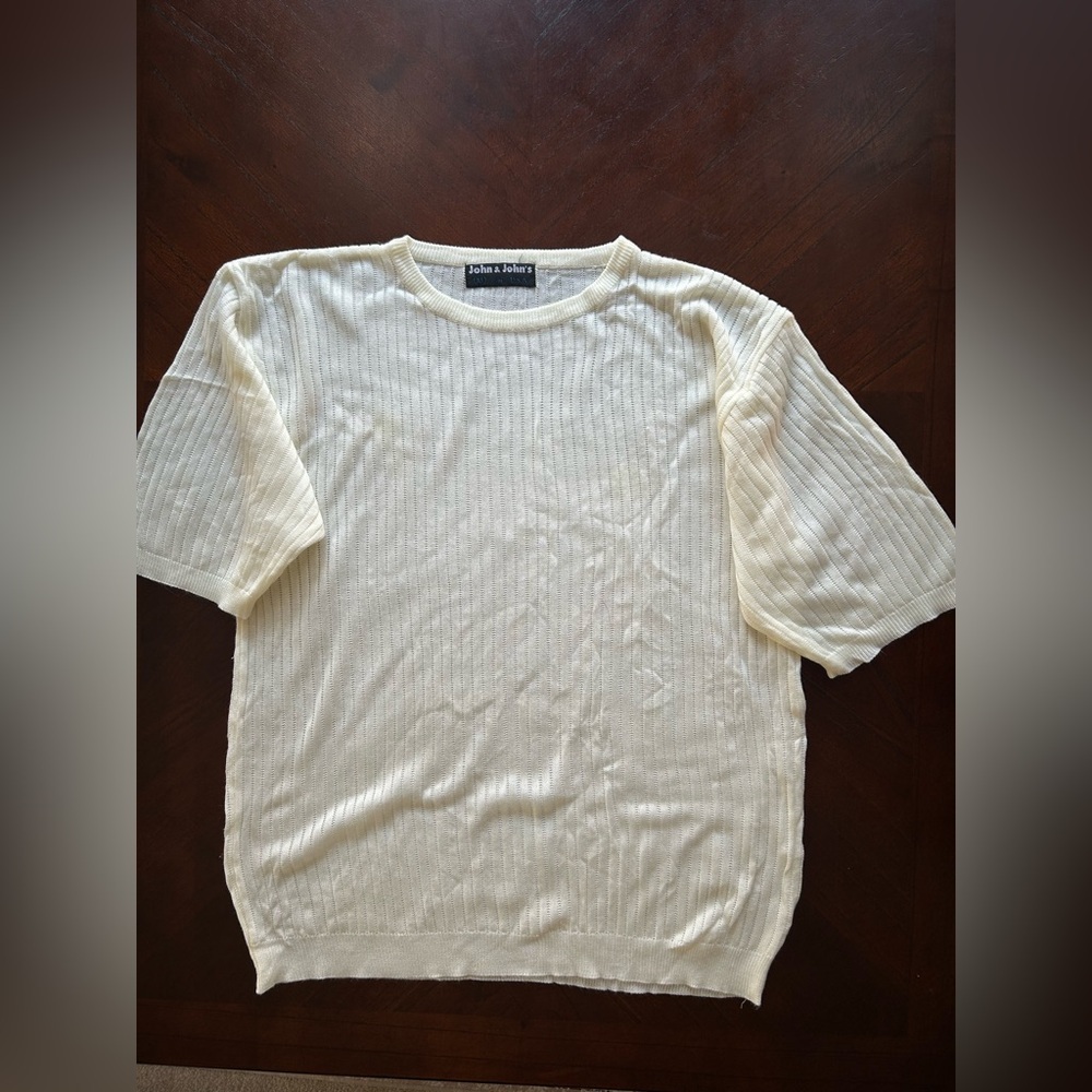 John & John's Cream Knit Top size XL
